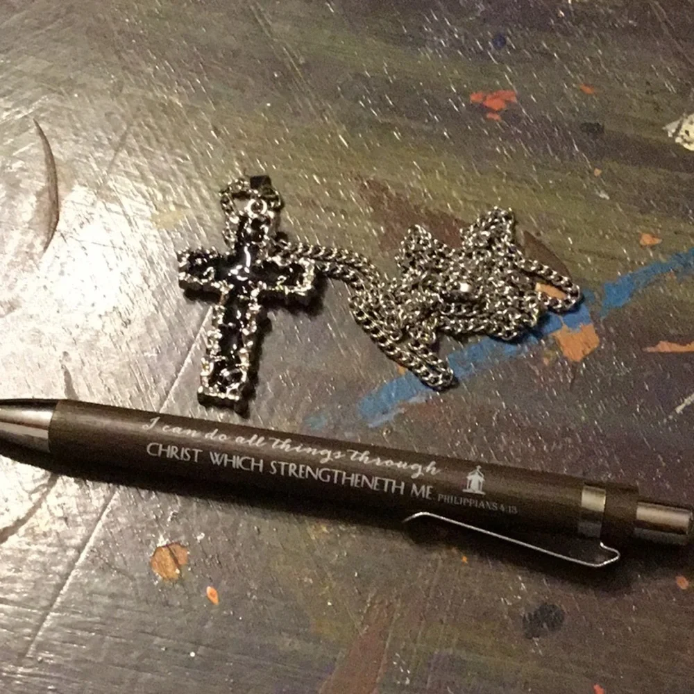 Men’s Cross & Notebook bible verse Inspirational with pen and necklace